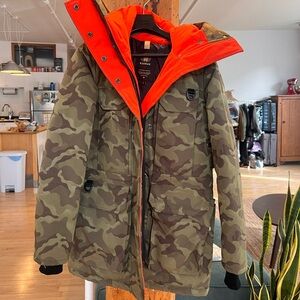 KANUK Expedition coat size small